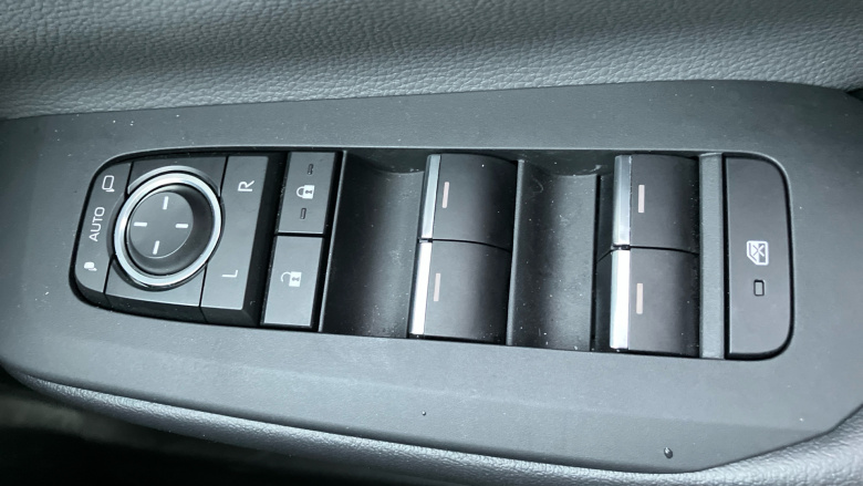 Toyota Prius 2.0 PHEV Design 5dr CVT Hatchback